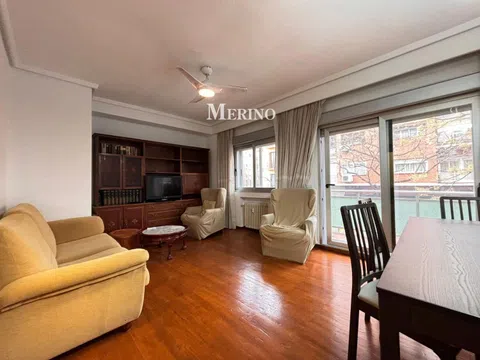 Flat in calle de Francos Rodríguez - Photo 8