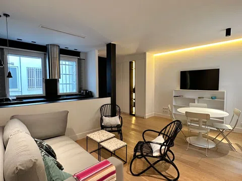 Flat in CL Nicasio Gallego - Photo 5