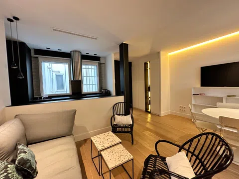 Flat in CL Nicasio Gallego - Photo 7