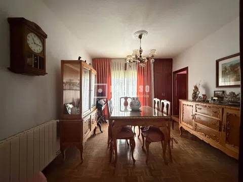 Flat in calle de los Sagrados Corazones - Photo 1