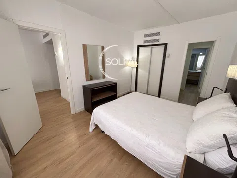 Flat in calle de Villanueva - Photo 11
