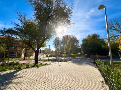 Flat in calle de Dolores Barranco - Photo 18