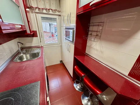 Flat in calle de Dolores Barranco - Photo 6