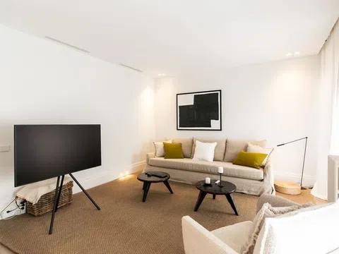 Flat in calle de Ayala - Photo 13