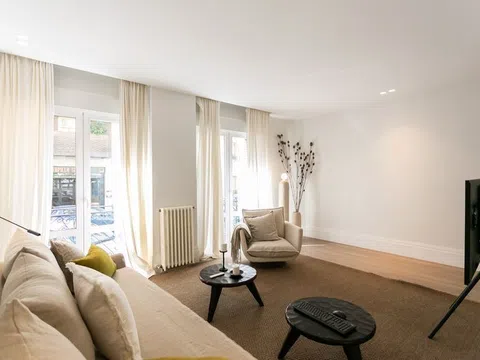 Flat in calle de Ayala - Photo 19