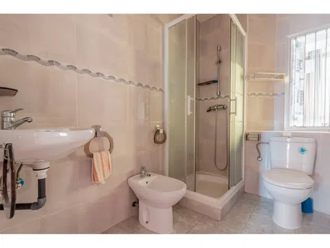 Flat in calle de Cadalso de los Vidrios - Photo 19