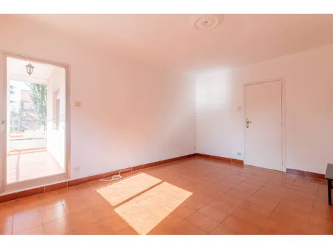 Flat in calle de Cadalso de los Vidrios - Photo 3
