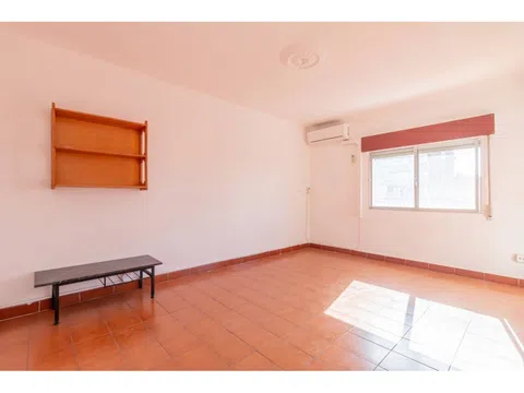 Flat in calle de Cadalso de los Vidrios - Photo 4