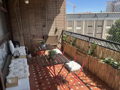 Flat in calle de Guzmán el Bueno - Photo 5