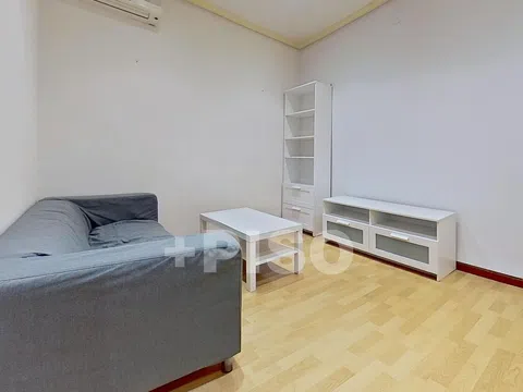 Flat in calle de Castelló - Photo 4