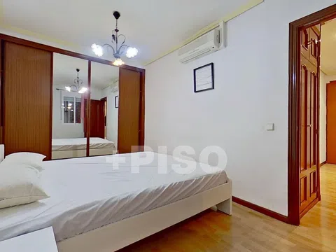 Flat in calle de Castelló - Photo 6