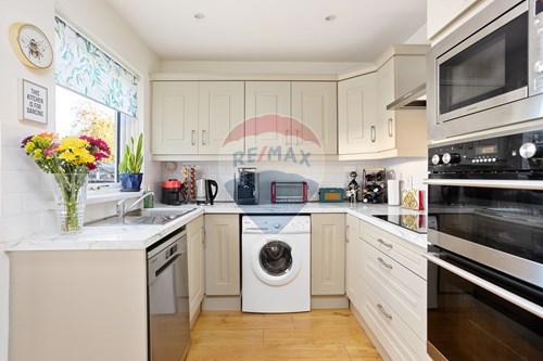 Home for sale in Celbridge, Ireland - Photo 2
