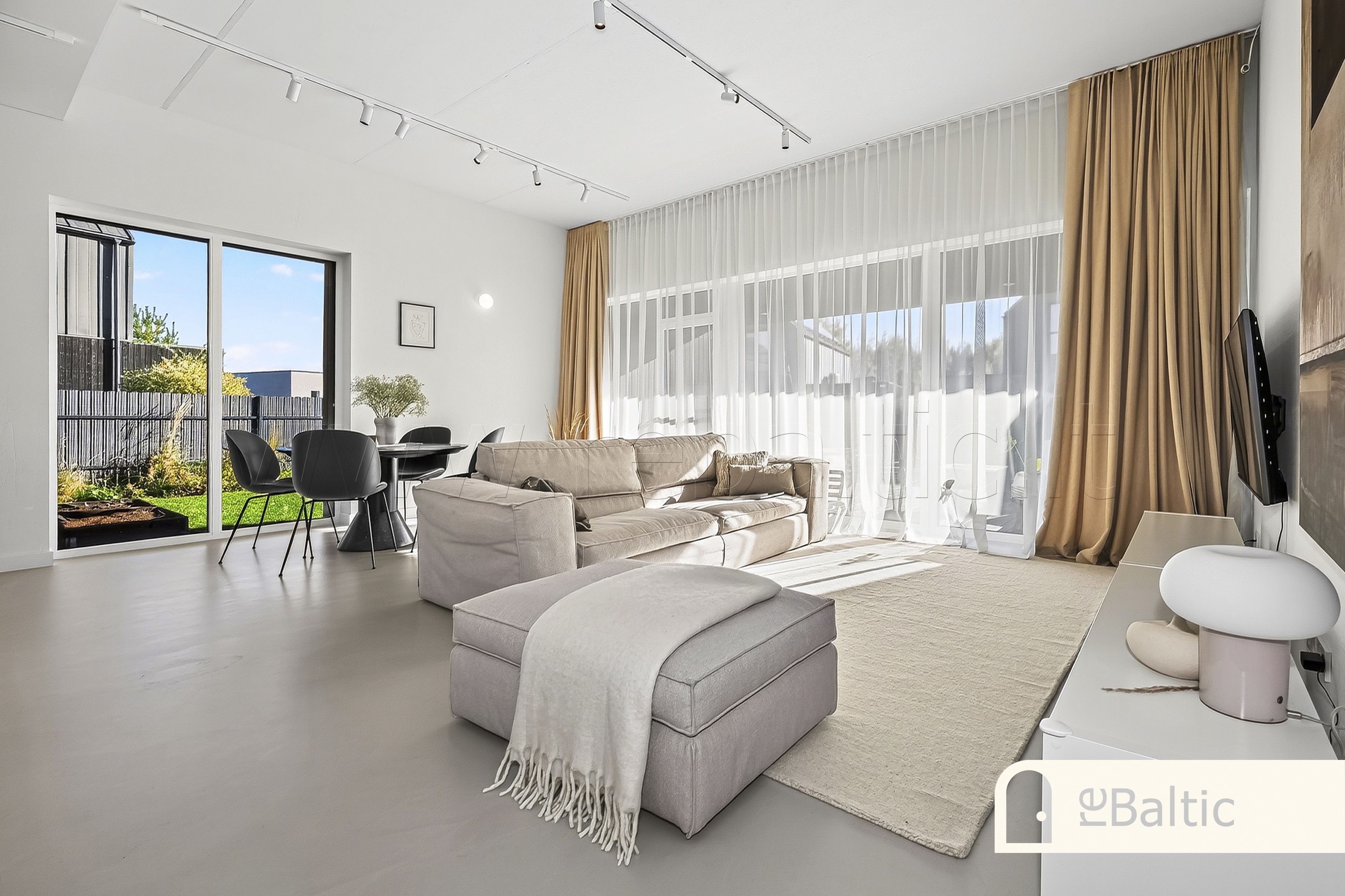 Home for sale, 300 Šumsko g. (Vilnius, Lithuania)