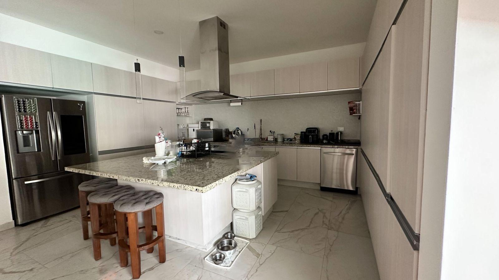 House for Sale 4 Bedrooms in Bosques de Bambu Playa del Carmen - Photo 8