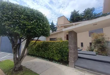 Casa en San Carlos, Metepec
