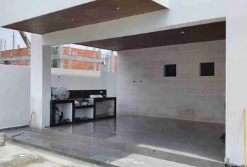 Casa en Bosque De Las Aves, Sierra Alta 90 Sector, Monterrey, Nuevo León, México