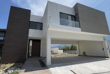 Casa en El Uro, Monterrey