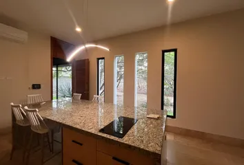 Casa en condominio en Yucatán Country Club, Mérida, Yucatán - Photo 9