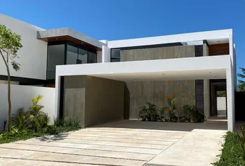 Casa en Calle 21, La Rejoyada, Kikteil, Mérida, Yucatán, México