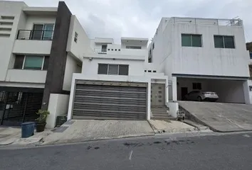 Casa en Calle Colinas Del Sol 1315, Rincón De Las Colinas, Monterrey, Nuevo León, México