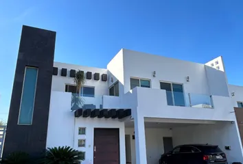 Casa en Carolco Club Residencial, Avenida Acueducto, Carolco Residencial, Monterrey, Nuevo León, México - Photo 13