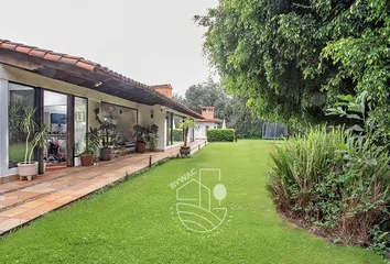 Casa en Vega Del Encino, Avandaro, Valle De Bravo, Estado De México, 51239, México