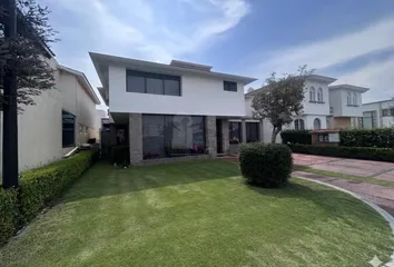 Casa en La Providencia, Metepec