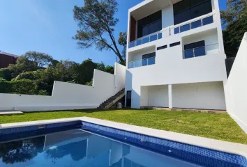 Casa en Avenida Subida A Chalma 113, Atzingo Diamante, Cuernavaca, Morelos, 62180, Mex