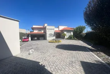 Casa en Calle Acacia, Colonia Llano Grande, Estado De México, México