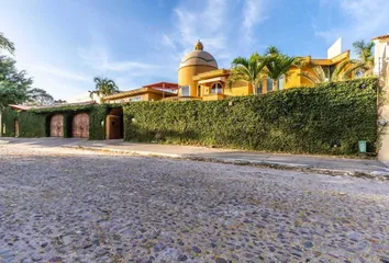 Casa en Calle Pez Vela, Residencial Las Gaviotas, Puerto Vallarta, Jalisco, 48328, Mex