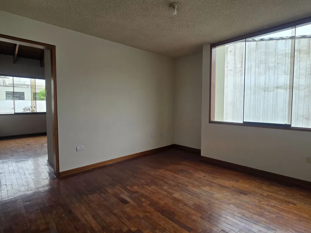 Casa en Venta en Santiago de Surco - Photo 13
