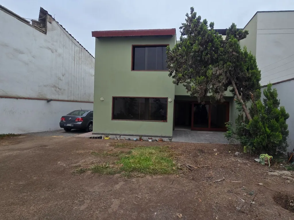 Casa en Venta en Santiago de Surco - Photo 4