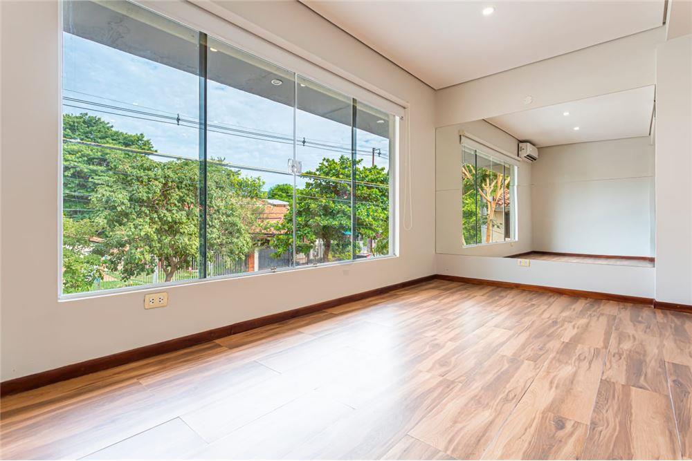 Residencia - Venta - Paraguay Asunción Mburucuyá - Photo 19