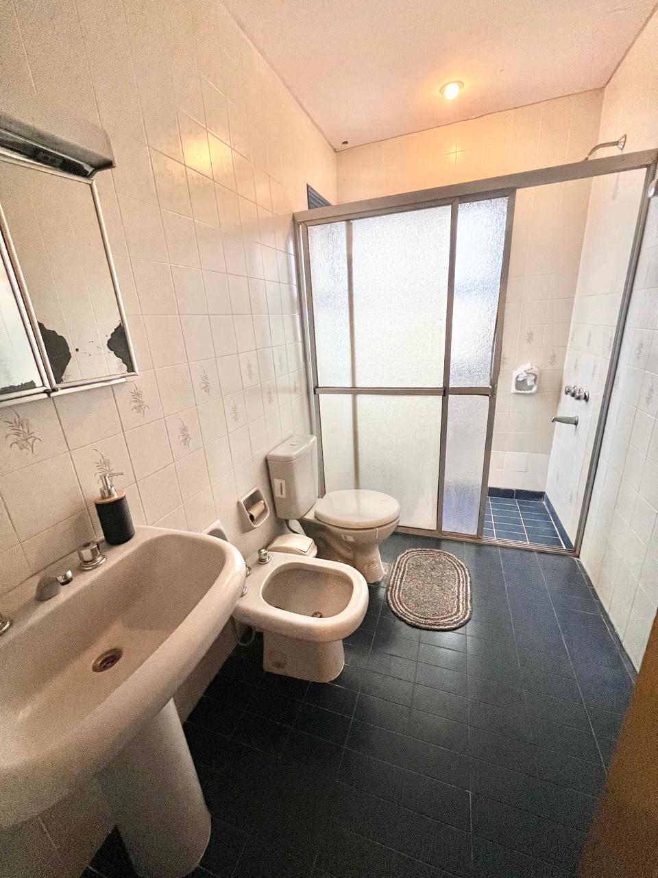 En Venta Amplia Casa En Barrio Felicidad De Lambaré V225 - Photo 17