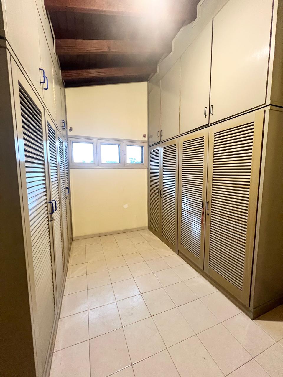 En Venta Amplia Casa En Barrio Felicidad De Lambaré V225 - Photo 9