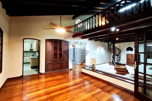 Vendo Casa con Piscina en Asunción Bº Villa Morra - Photo 11