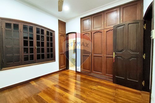Vendo Casa con Piscina en Asunción Bº Villa Morra - Photo 13