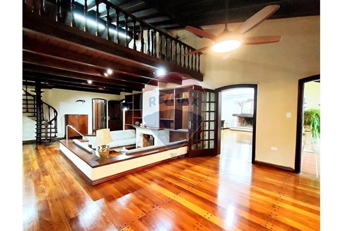 Vendo Casa con Piscina en Asunción Bº Villa Morra - Photo 7