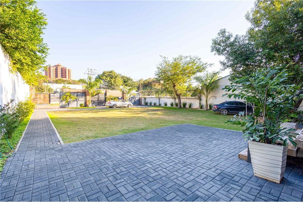 Residencia - Venta - Paraguay Central Lambaré - Photo 2