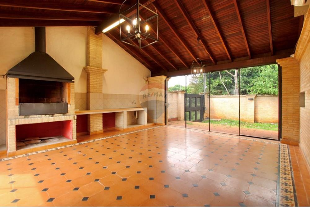 VENDO CASA EN SAN LORENZO, BARRIO SAN MIGUEL - Photo 3