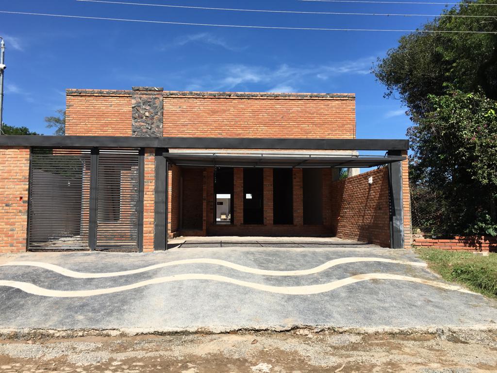 San Bernardino. Puerta Del Lago Casa Moderna-1600 M2, Const: 650 M2. - Photo 9