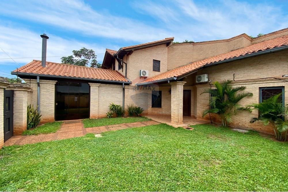Venta de Casa en San Lorenzo – Barrio San Miguel - Photo 2