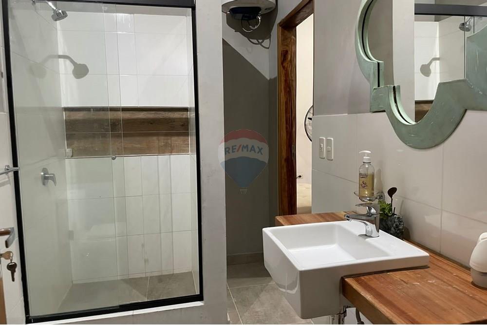 Casa de Verano - Venta - San Bernardino, Paraguay - Photo 13