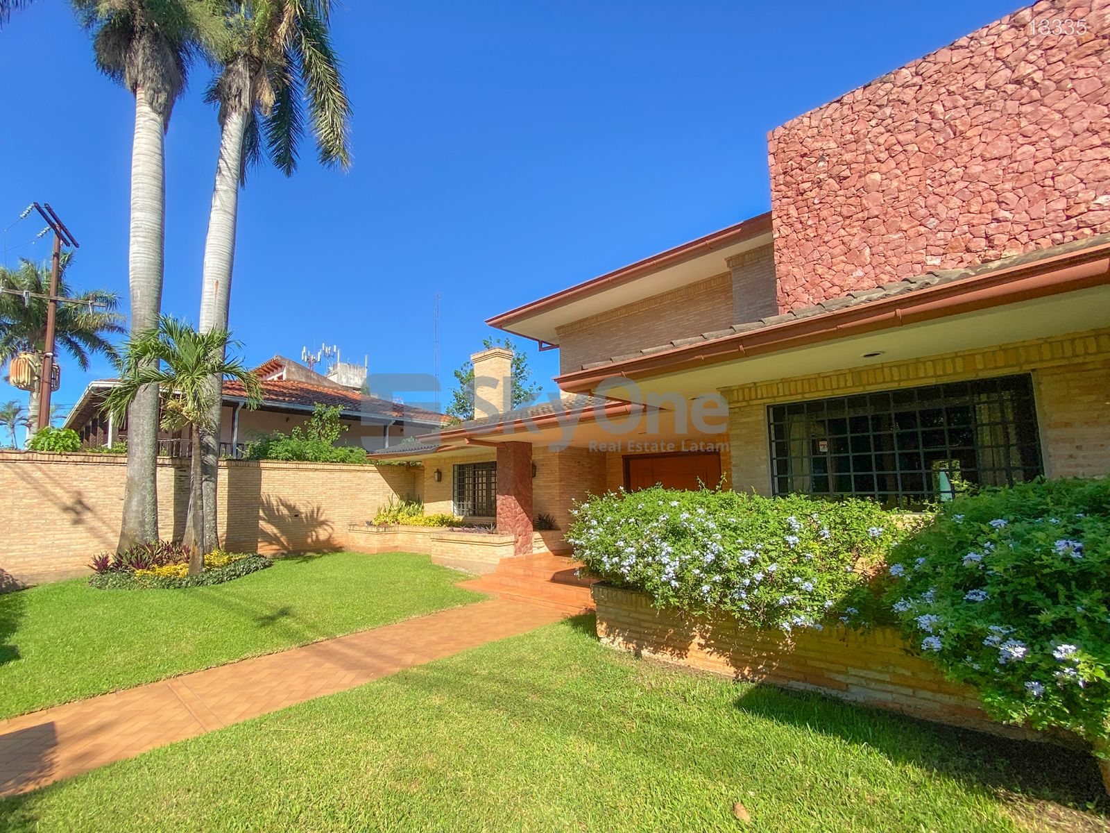 VENDO LUJOSA RESIDENCIA EN LAS LOMAS - ASUNCIÓN - Photo 17