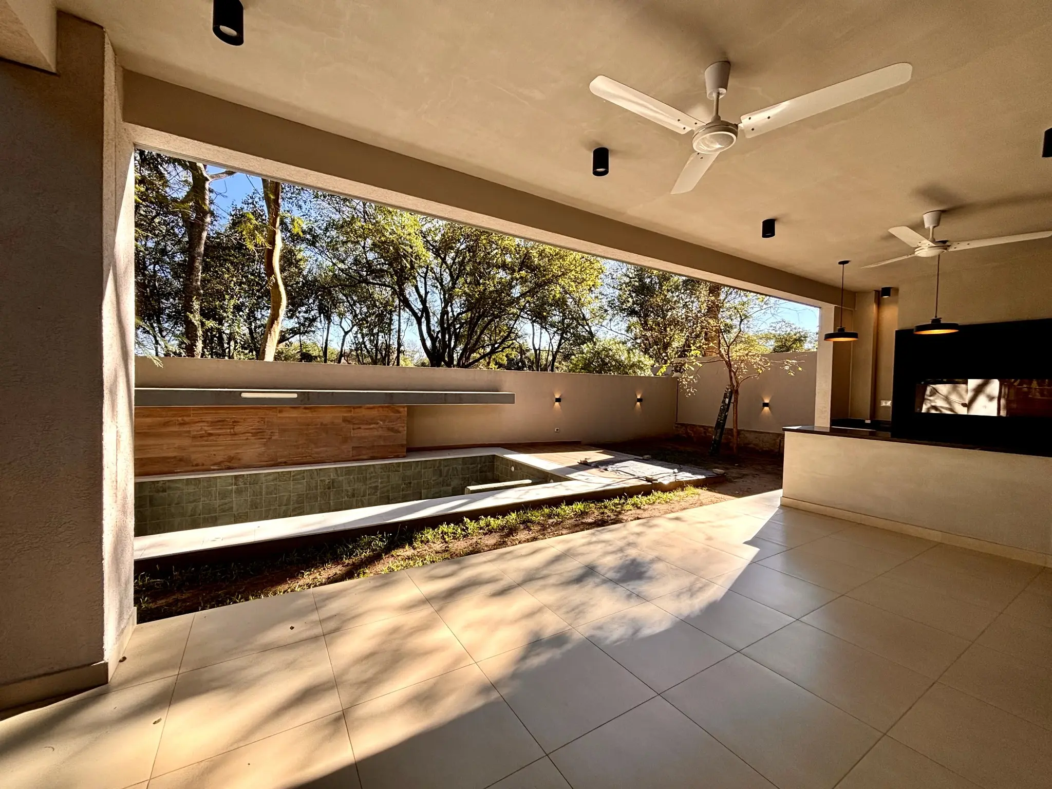 Exclusiva Residencia en San Bernardino : Calidad de Construcción Superior y Oportunidad de Inversión Inigualable. - Photo 16