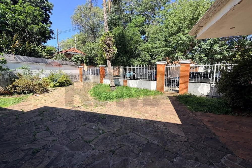 Casa - Venta - Recoleta, Paraguay - Photo 3