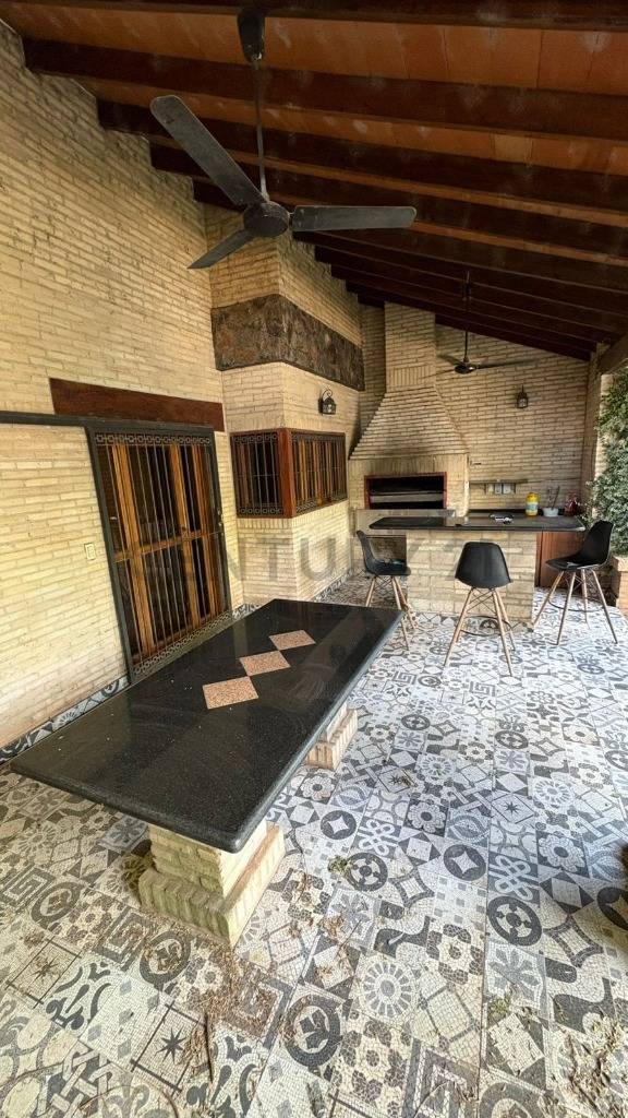 Vendo Hermosa casa en Luque - Photo 9