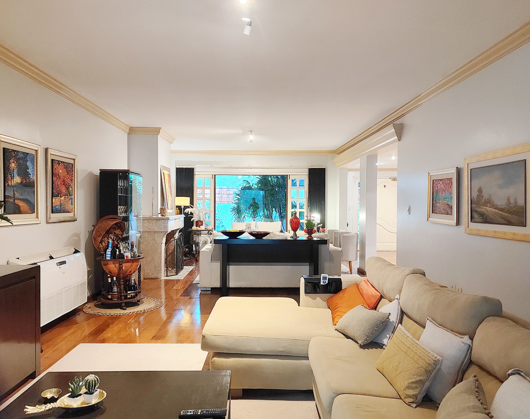Vendo hermosa casa a metros del shopping del Sol Asunción - Photo 2