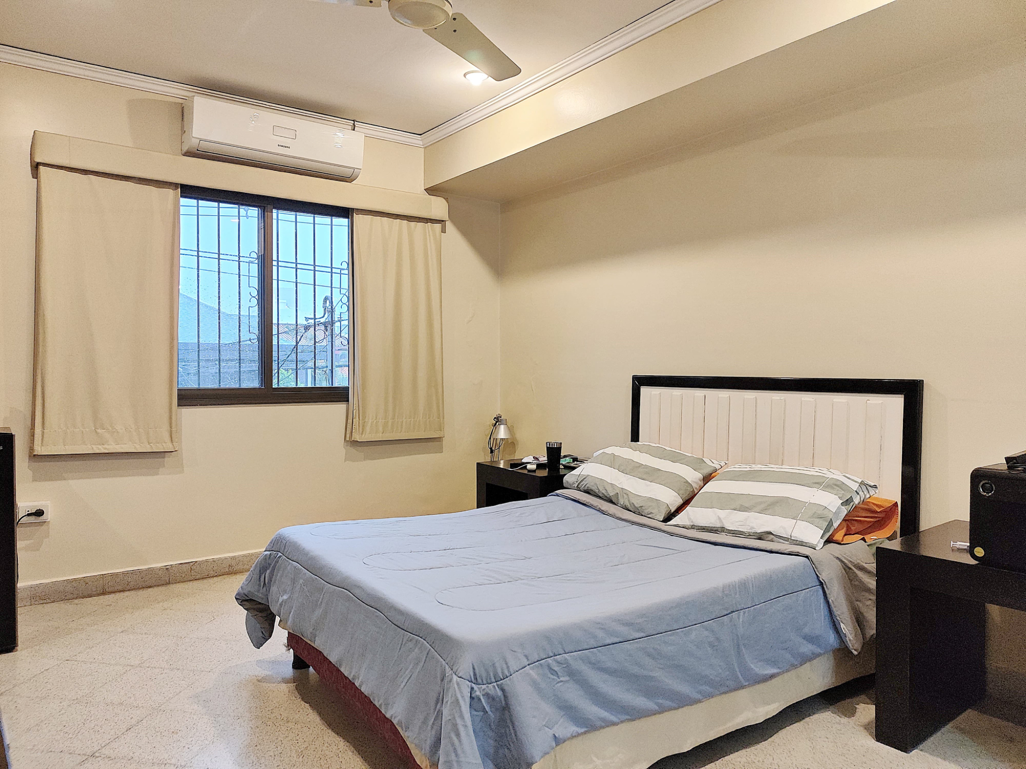 Vendo hermosa casa a metros del shopping del Sol Asunción - Photo 11