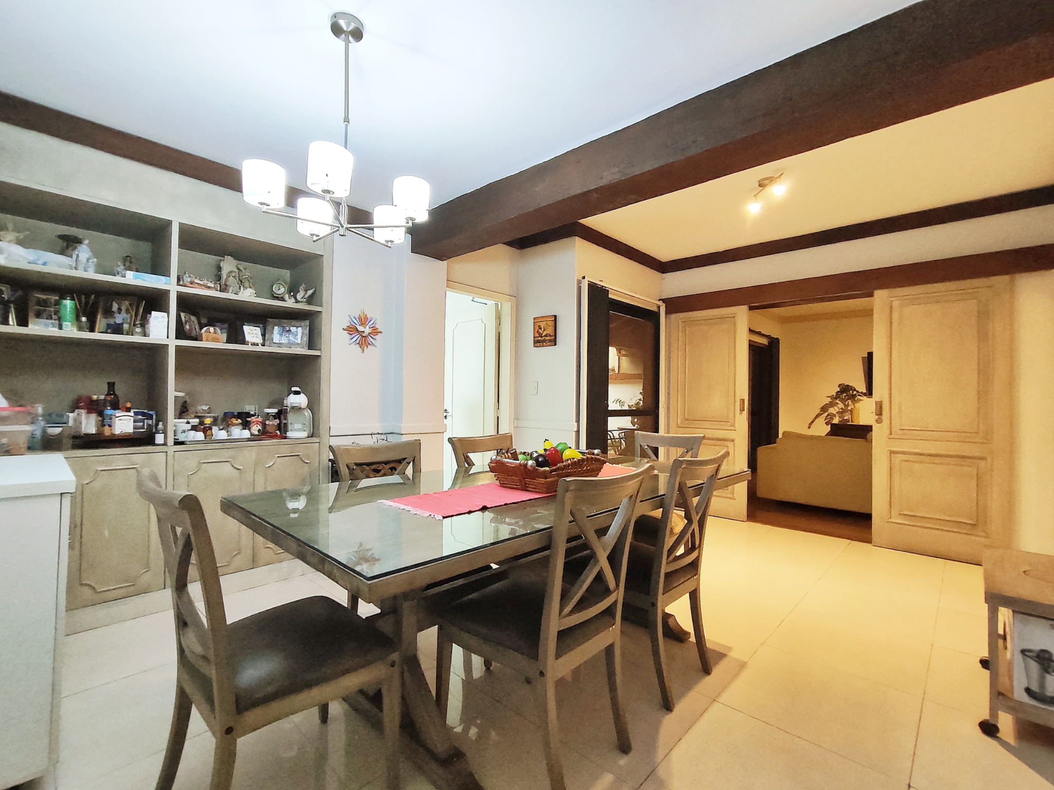 Vendo hermosa casa a metros del shopping del Sol Asunción - Photo 7